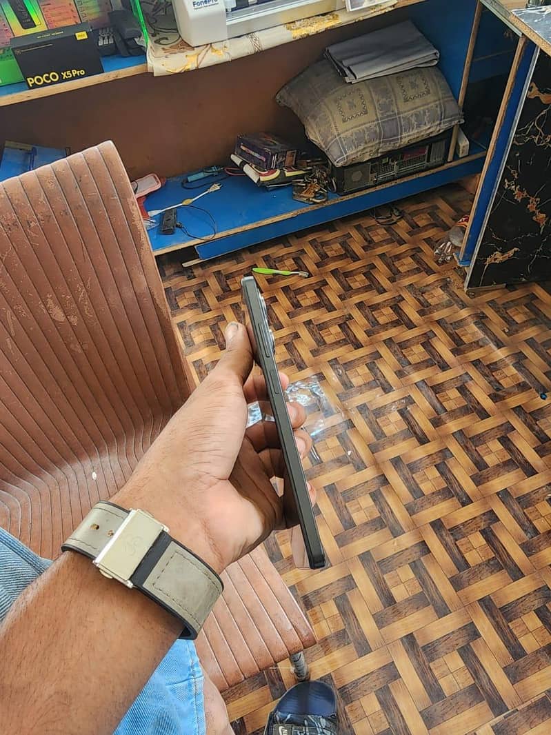 Xiaomi POCO X5 Pro 0