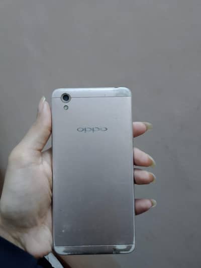 OPPO A37