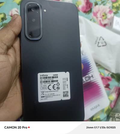 INFINIX HOT 70 6/128 PHONE AND CHARGER DABA NHI HAIN