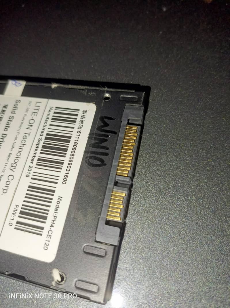 hyperX 120GB Solid State Drive (SSD) - Excellent Condition 3