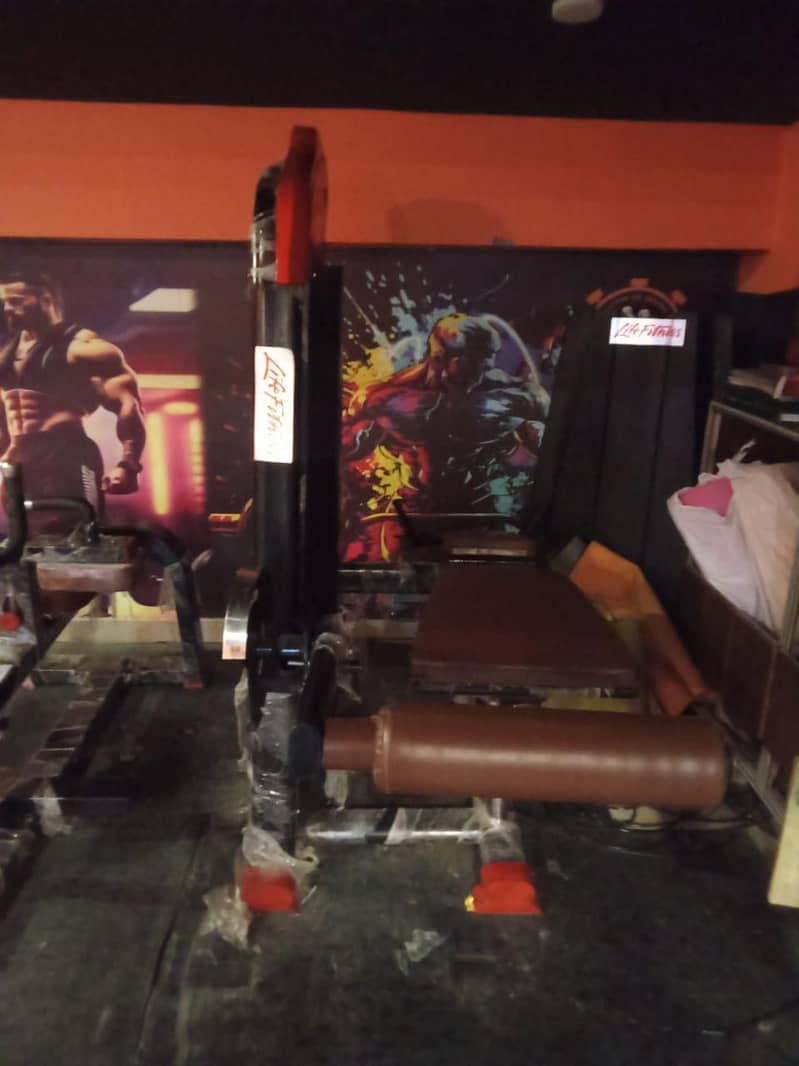 Gym Machine 12