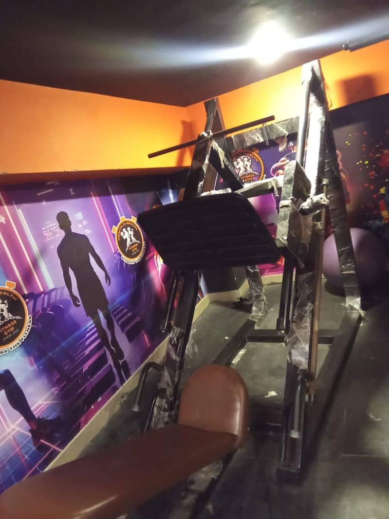 Gym Machine 16