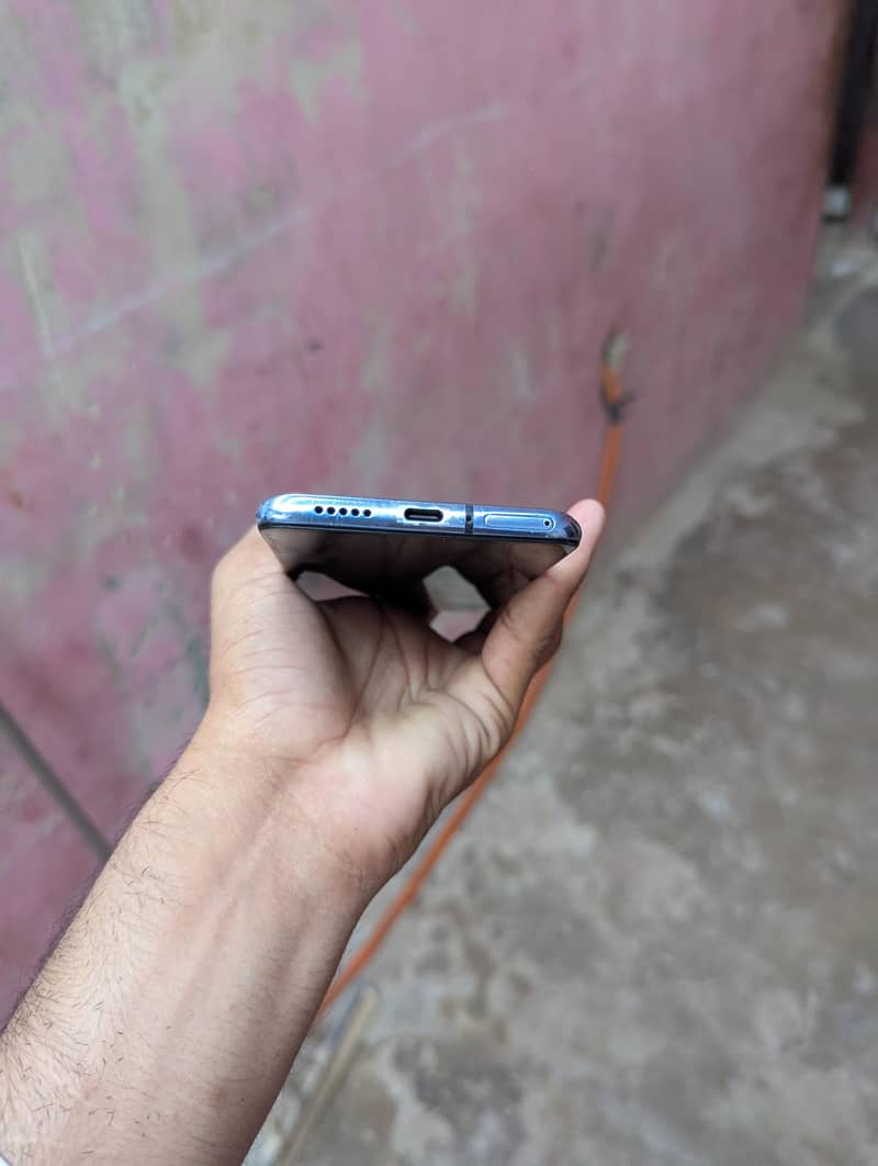 One Plus 7T 3