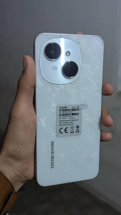 Tecno Spark Go 1