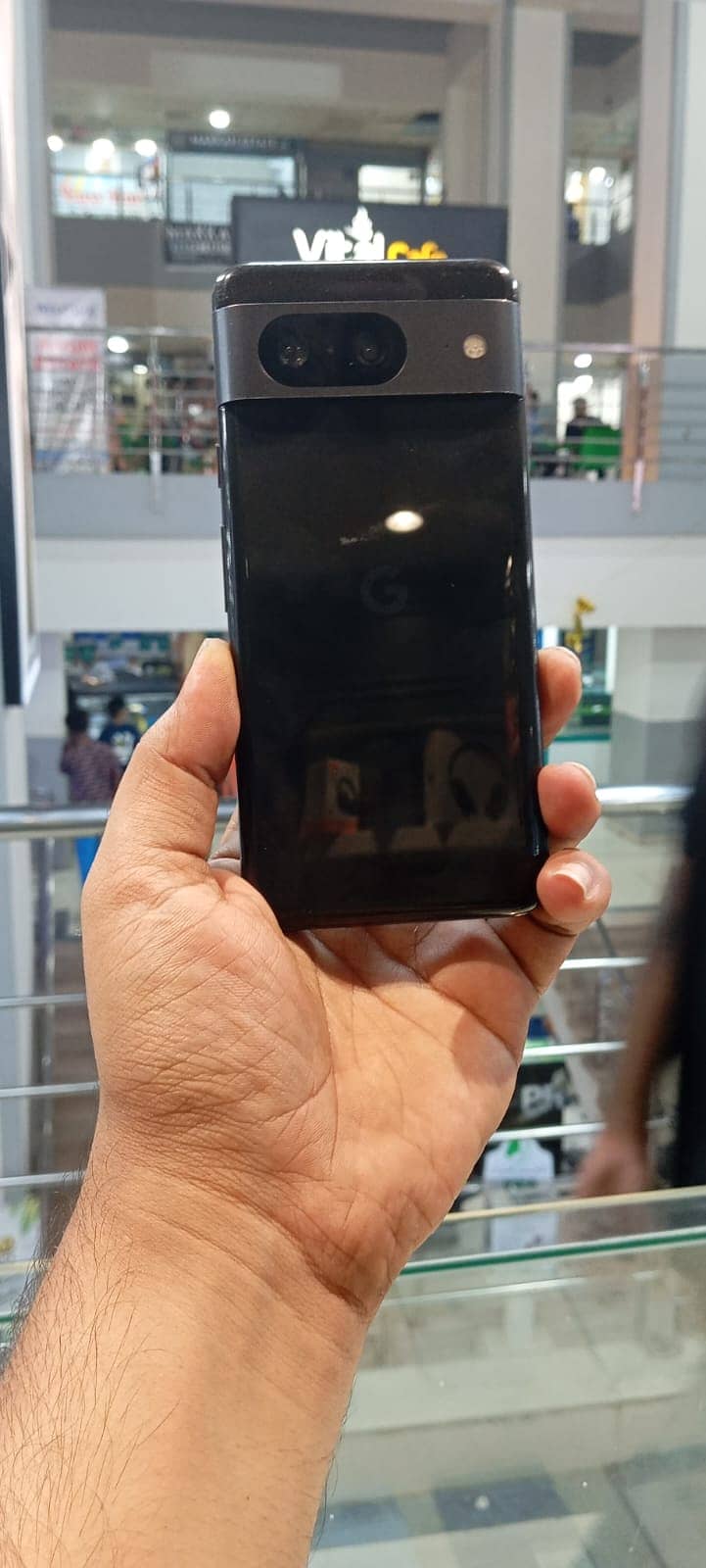 Google Pixel 8 1