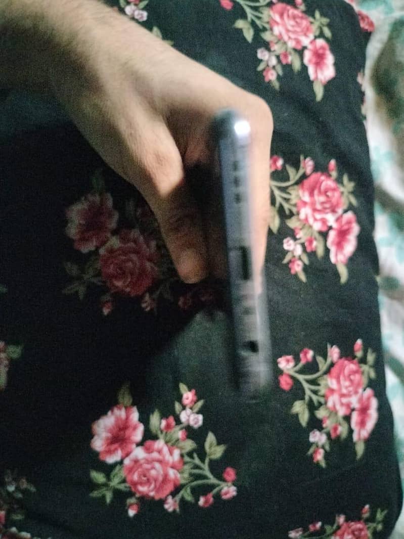 OPPO A95 4