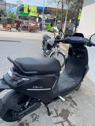 ever s1 electric scooty best condition
