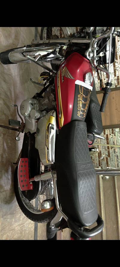 Honda cg125 special edition all good with Whistler silencer