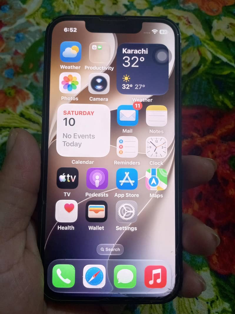 Apple iPhone 13 mini 4