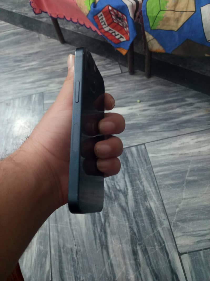 Apple iPhone 13 mini 5