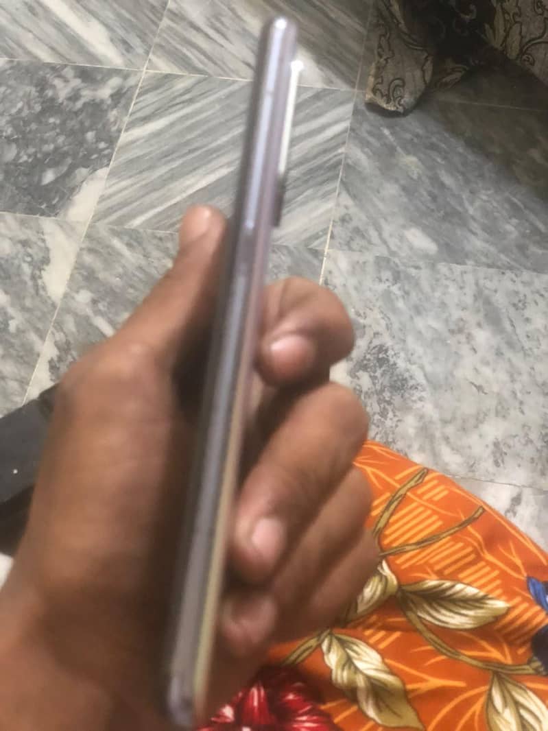 OPPO A95 4
