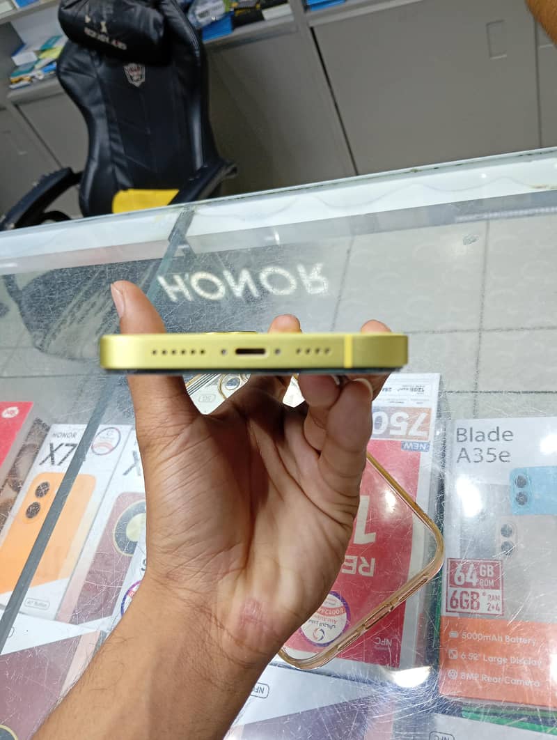 Apple iPhone 14 plus 2