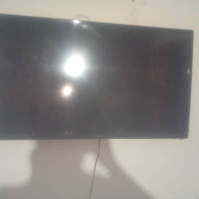 smart led 42 urjent sale