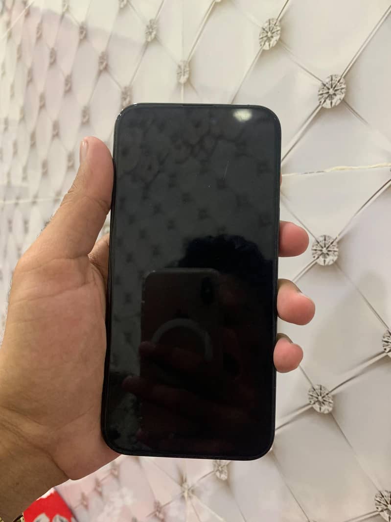 Apple iPhone 14 Pro Max 2