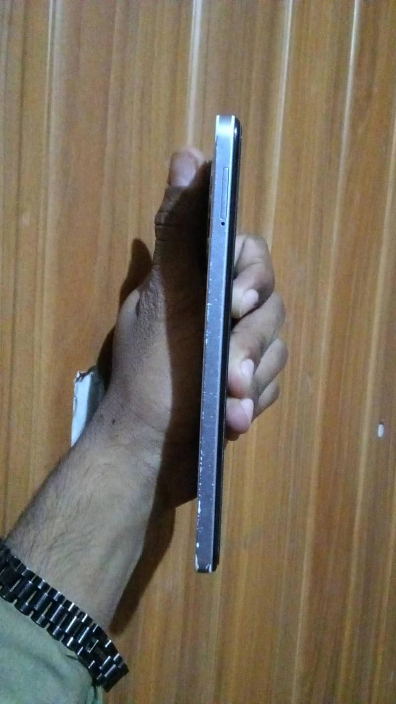 Itel S24 1
