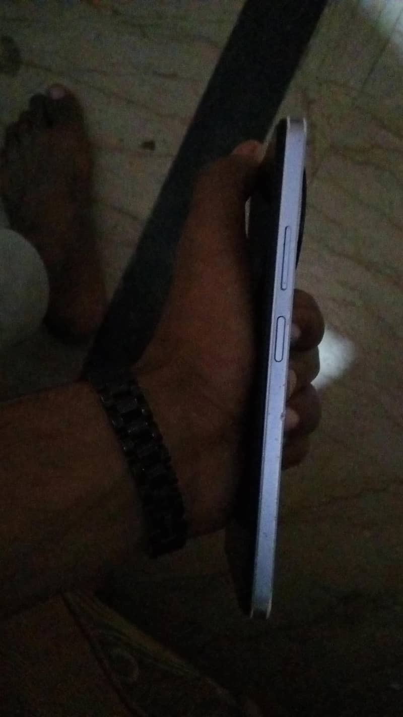 Itel S24 2