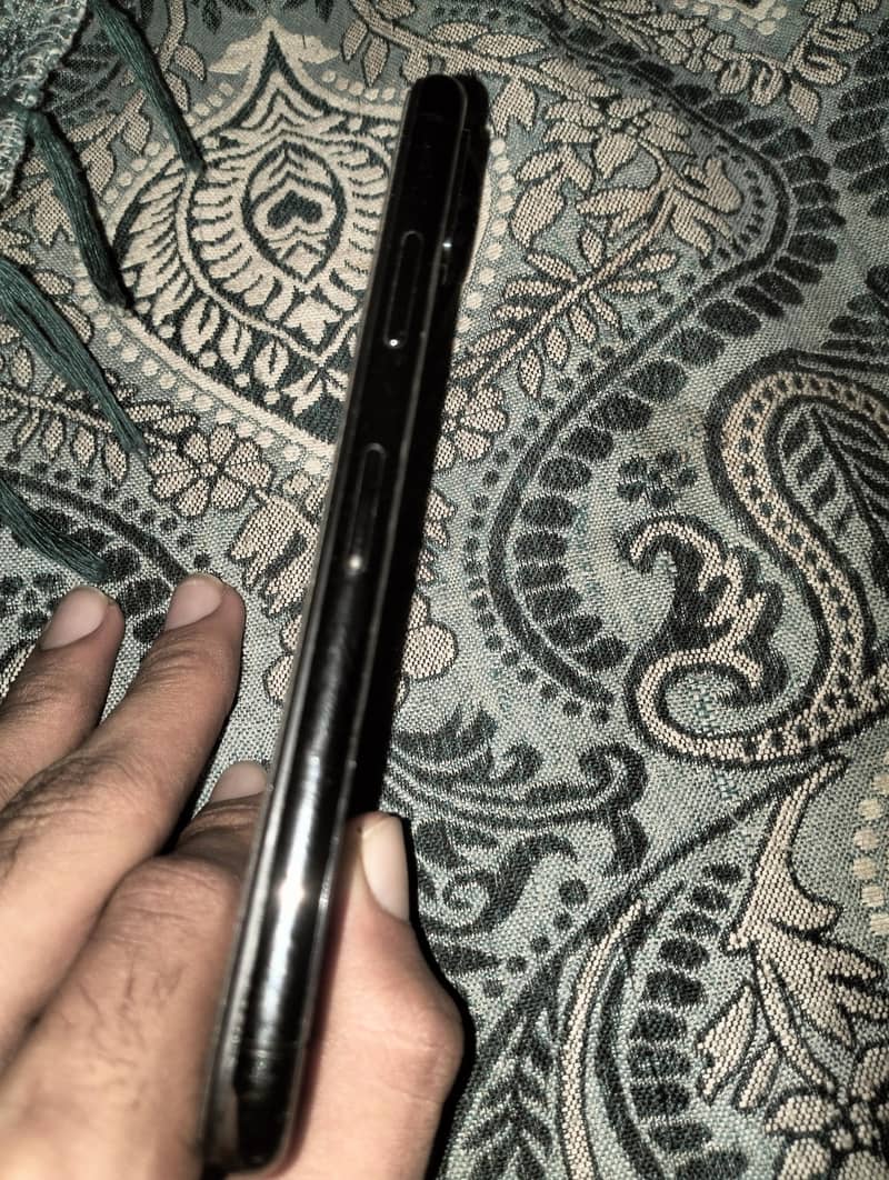 Apple iPhone X 2