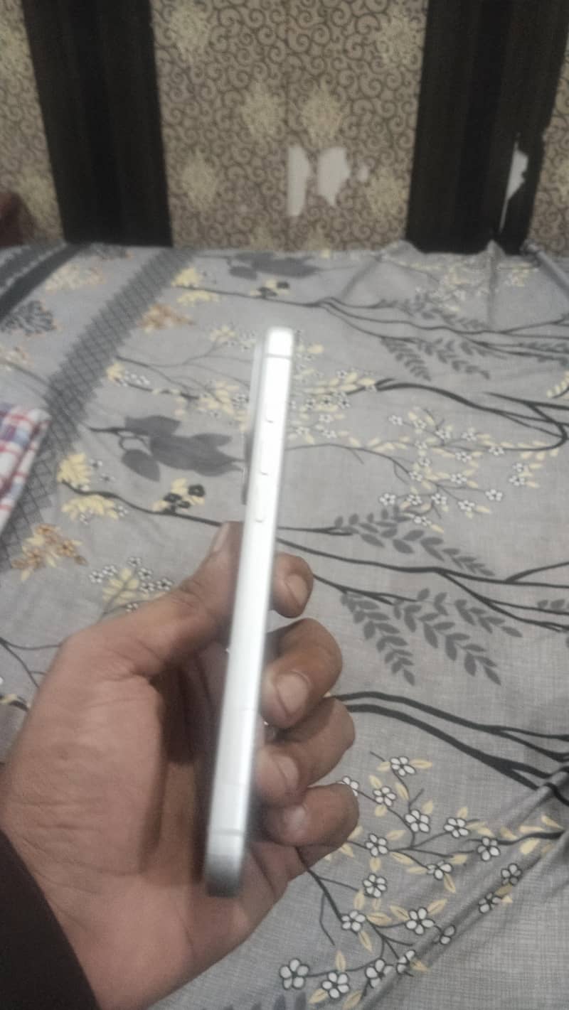 Apple iPhone 17 Pro Max 1