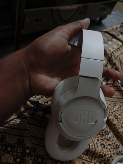 JBL 770NC wireless Headphones