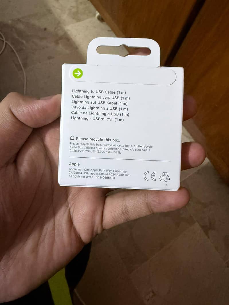 lightning to iphone 5