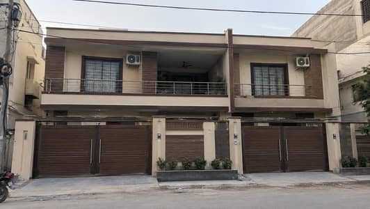 FIRST FLOOR 4BED D/D 600YARD BlK 14 NEAR DARUL SEHAT HOSPITAL