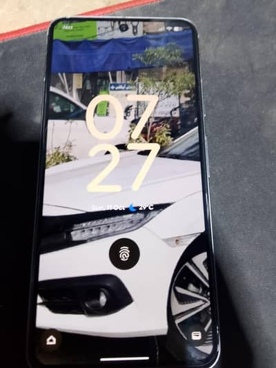 Google pixel 8
