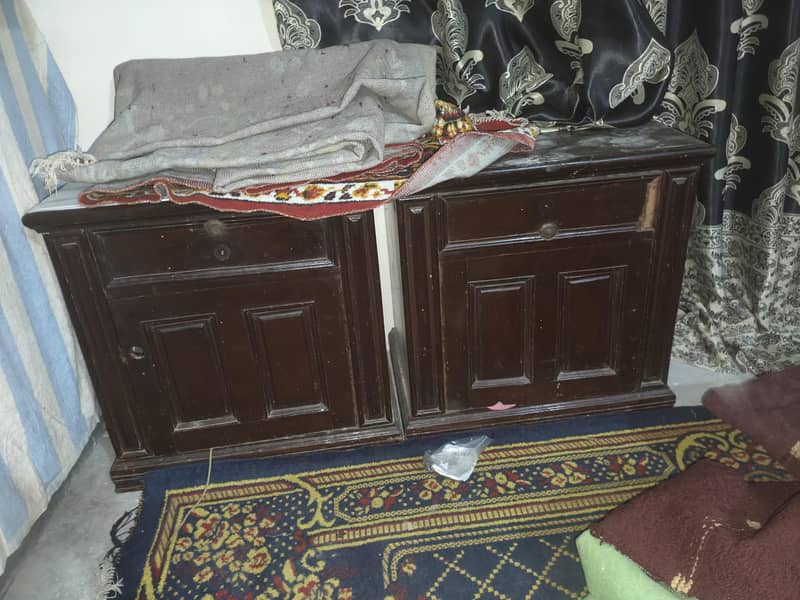 king bed with side table 2 single bed 1