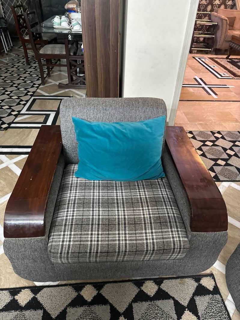 SOFA SET 1