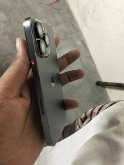 Apple iPhone 13 Pro