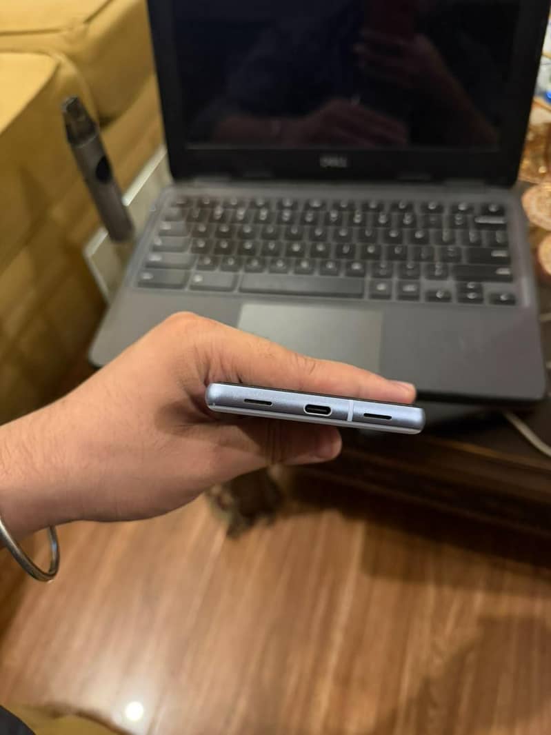 Google Pixel 7a 4
