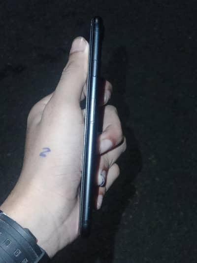 Apple iPhone 7