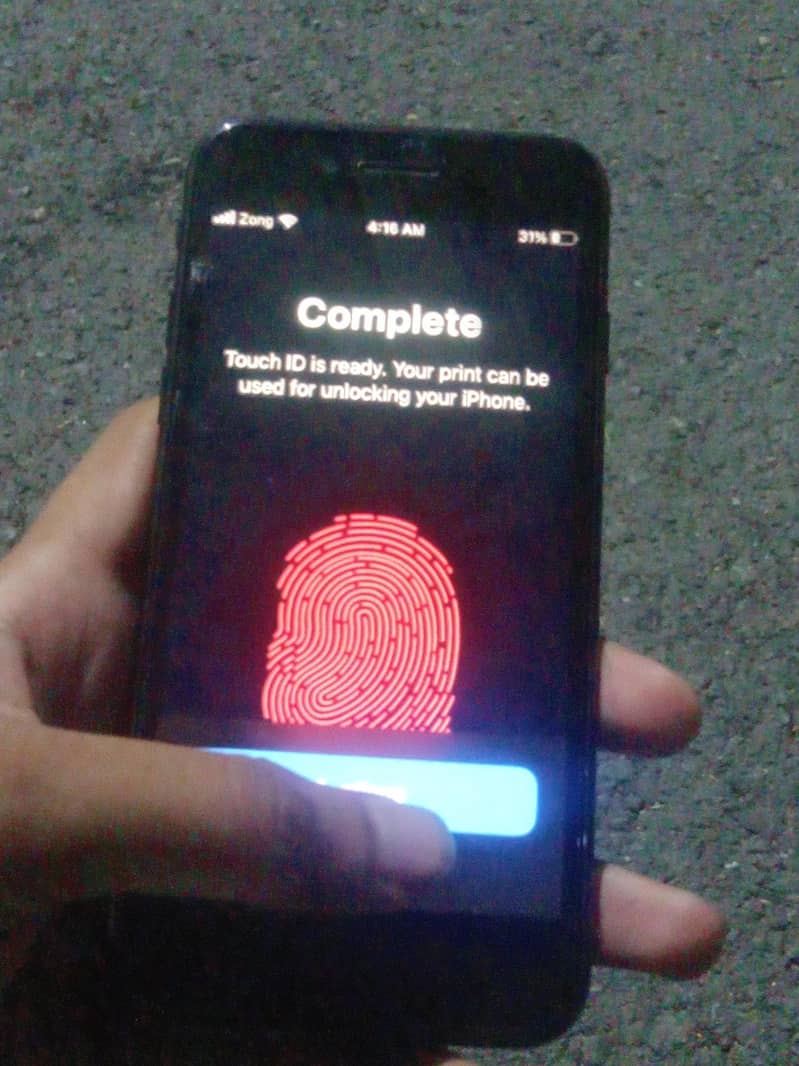 Apple iPhone 7 11
