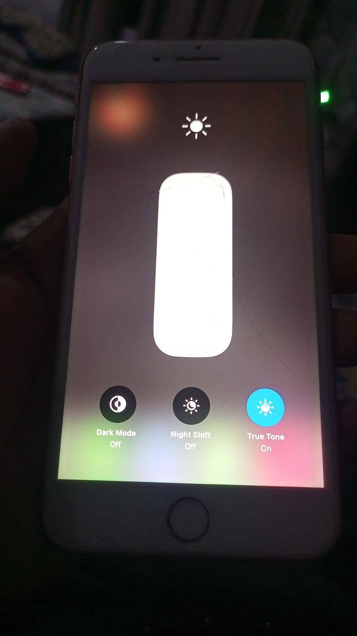 Apple iPhone 8 Plus 1