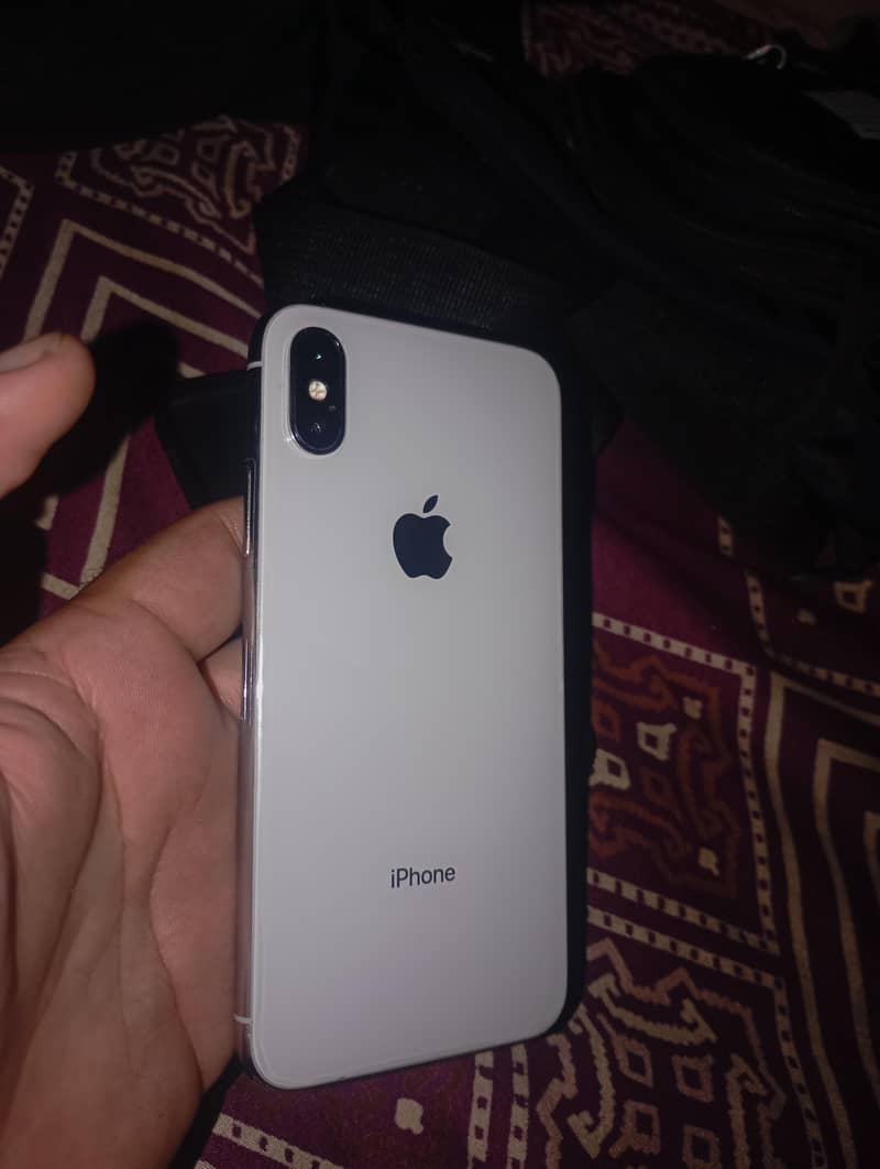 Apple iPhone X 1