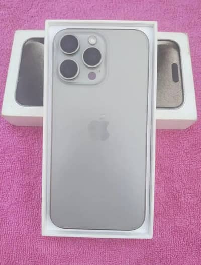 iphone 15 pro max ( non pta)