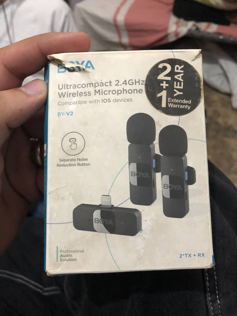Boya wireless microphone 1
