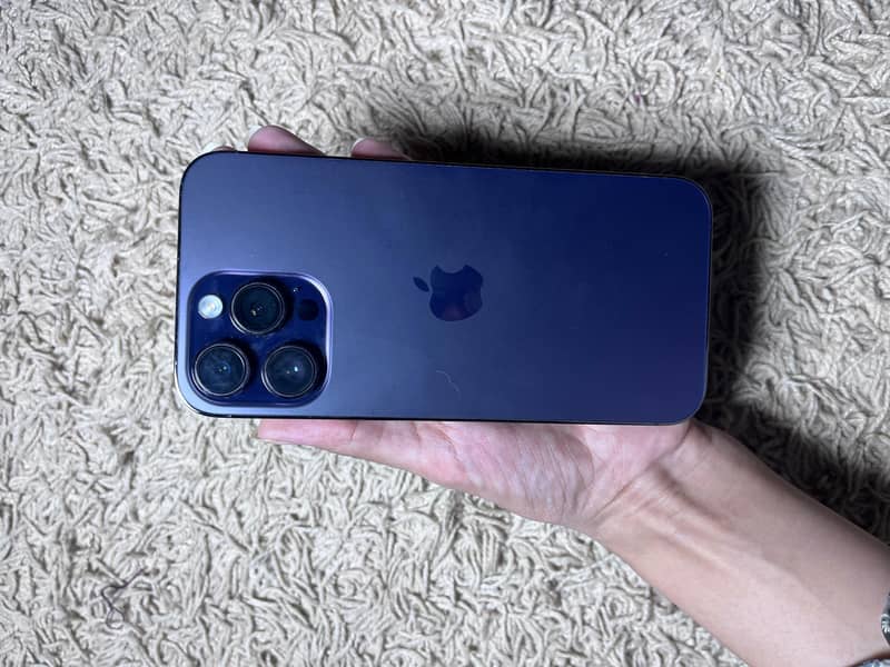Apple iPhone 14 Pro Max 2