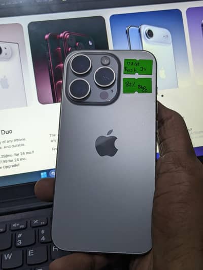 iPhone 15 Pro 128-GB | Natural Titanium