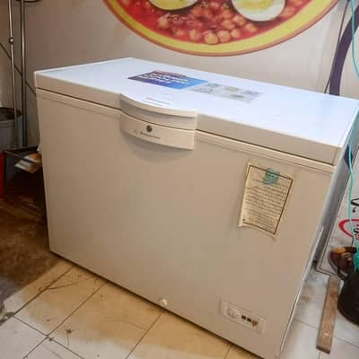 Dawlance hybrid cooling deep freezer