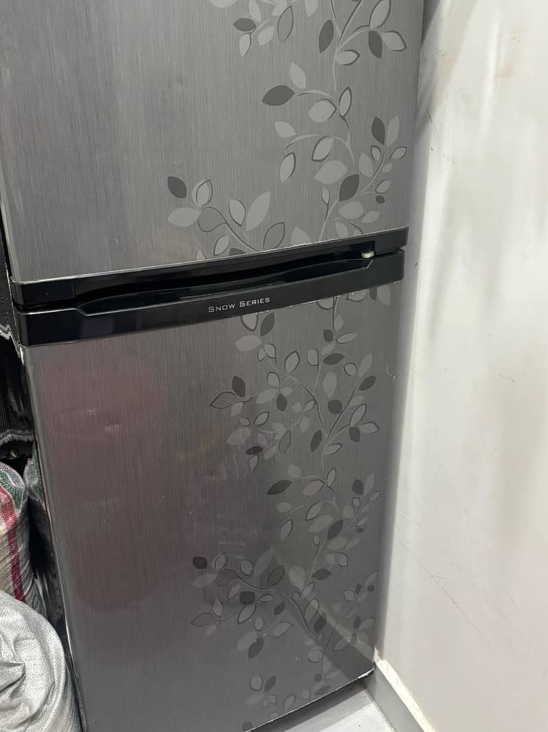 Orient fridge 0