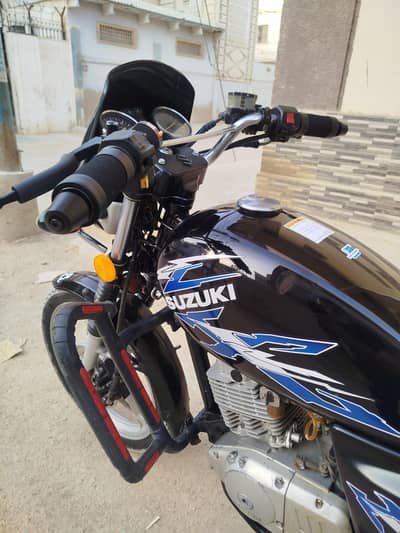 Suzuki GS 150 SE 2016 DECMEBER