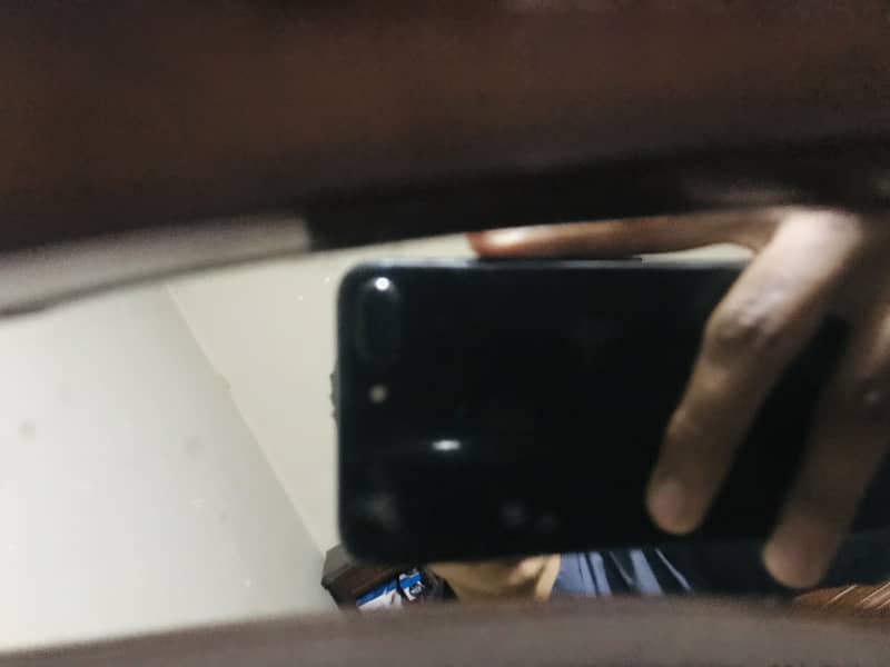Apple iPhone 7 Plus 0