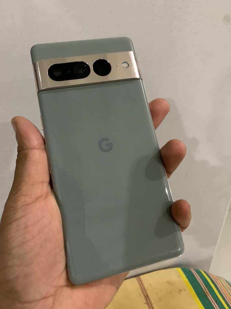 Google Pixel 7 Pro 0