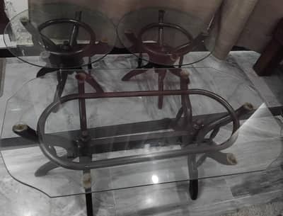 excellent condition table set of 3 one center table 2 side table