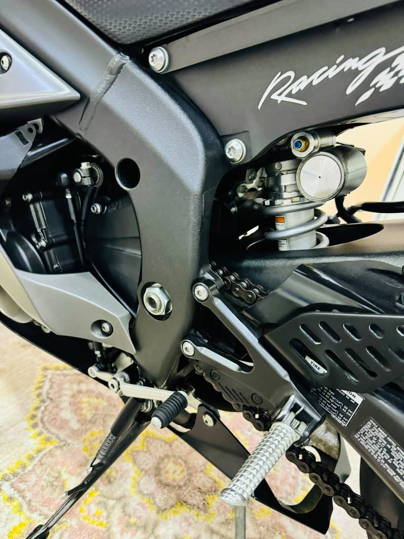 Yamaha 4