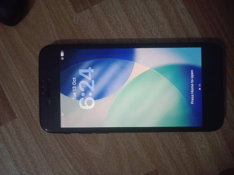 Apple iPhone SE 0