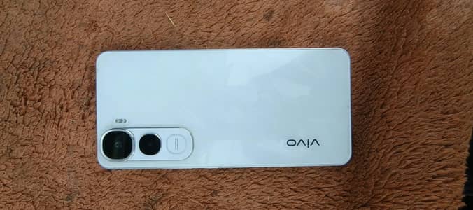 Vivo Y400