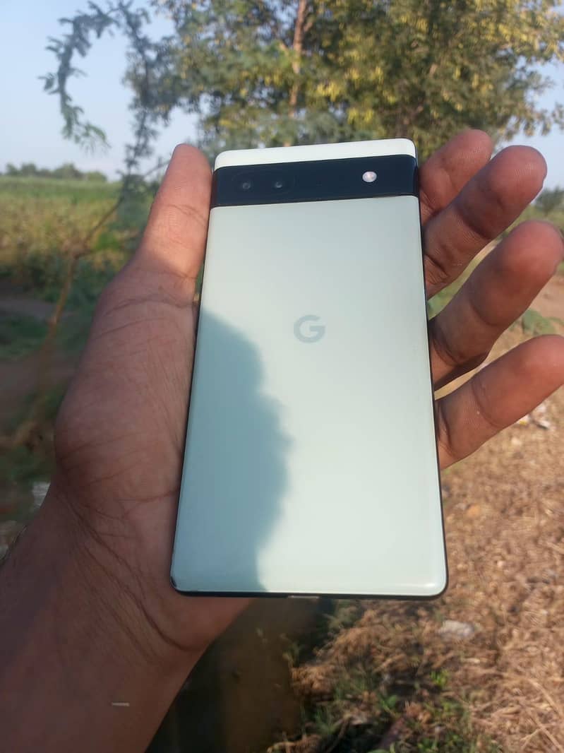 Google Pixel 6a 4