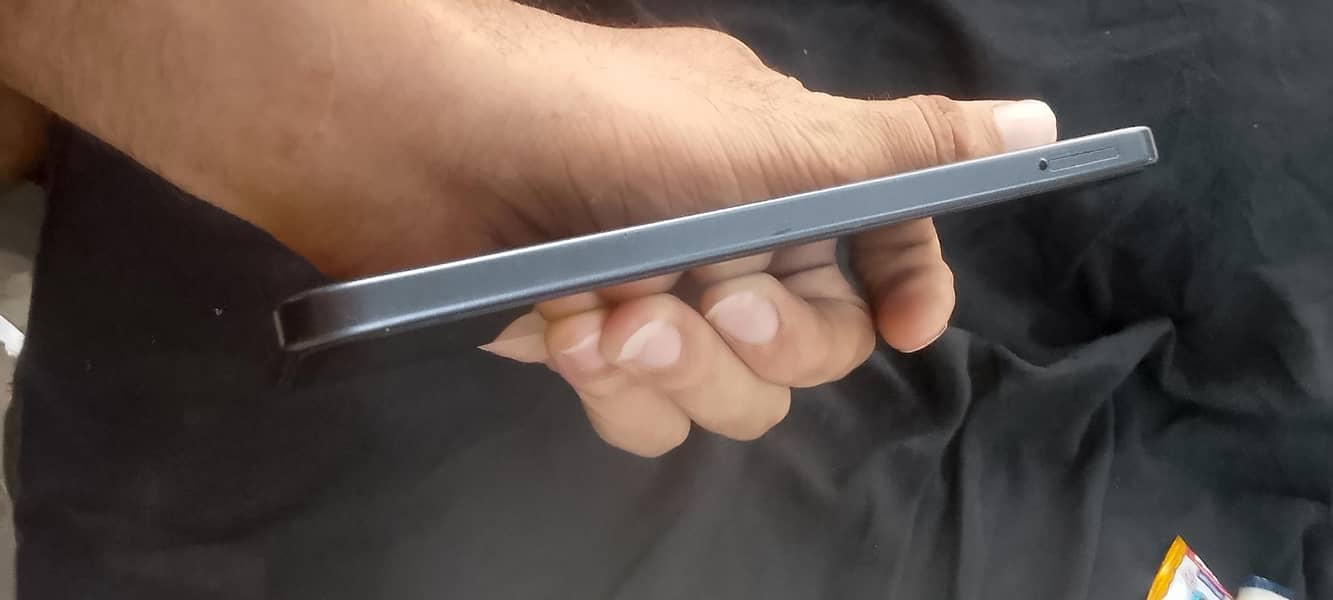 itel200m 1