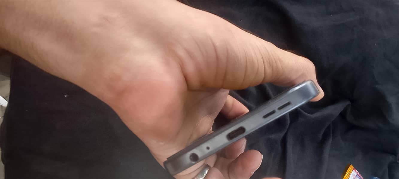 itel200m 4